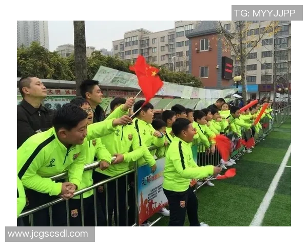 畅玩足球游戏手机版安卓版体验真实赛场激情与乐趣