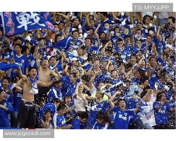 足球盛宴迎新春球迷共庆佳节欢声笑语传万家 足球盛宴迎新春球迷共庆佳节欢声笑语传万家